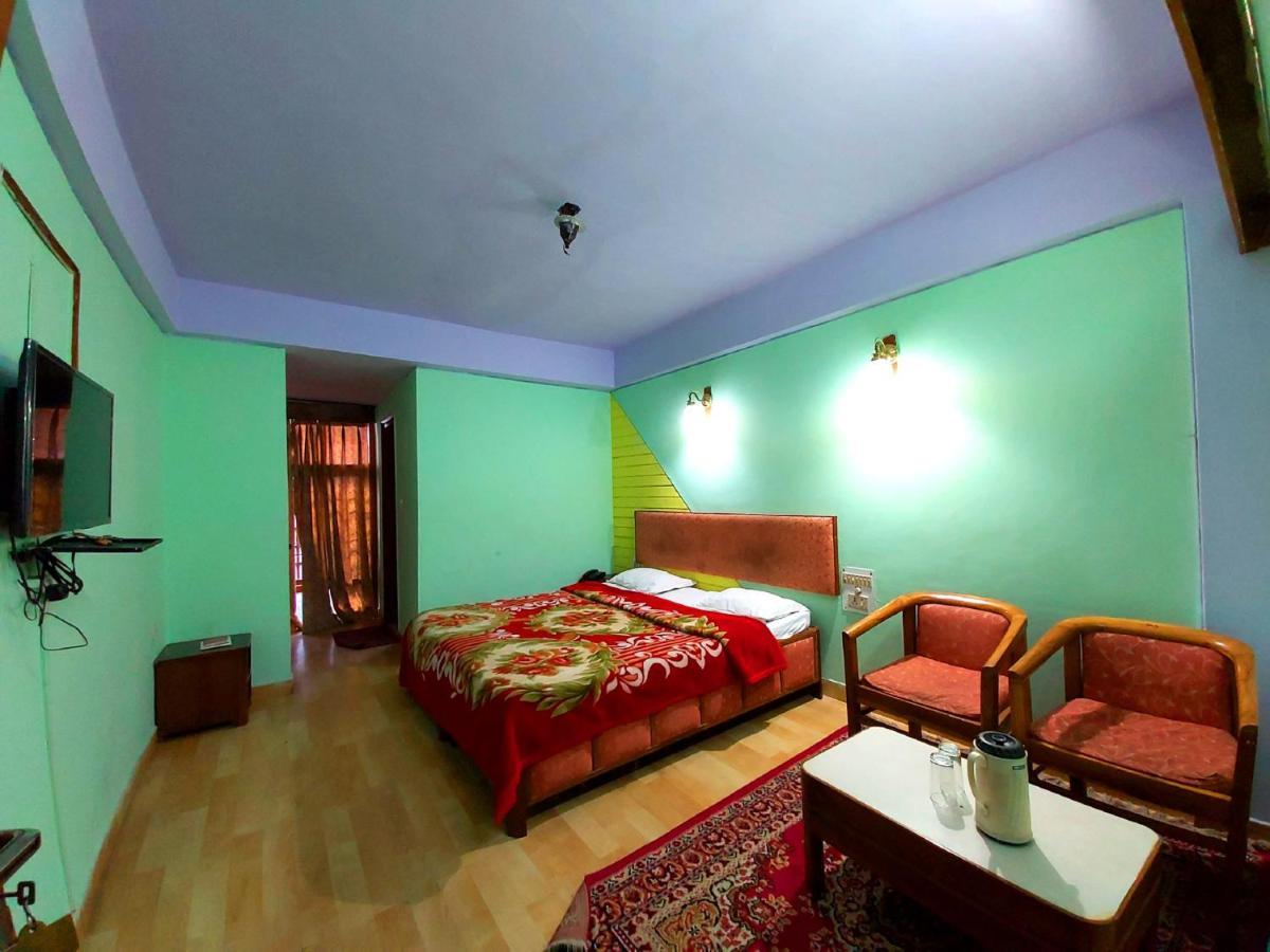Hotel Radhe Continental Nainital Exterior photo